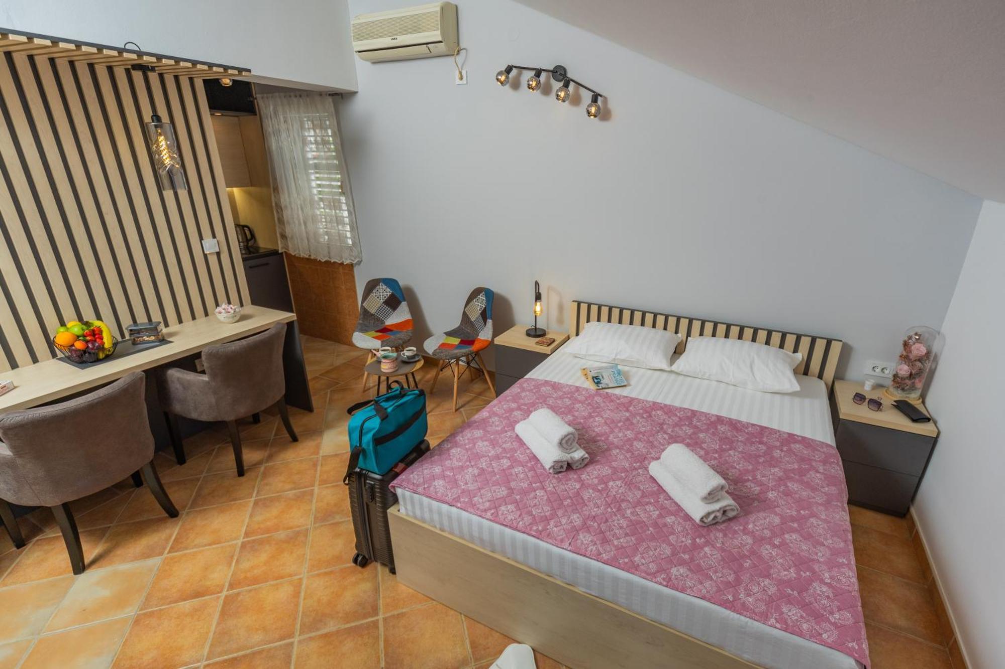בודווה Adzic Apartments מראה חיצוני תמונה