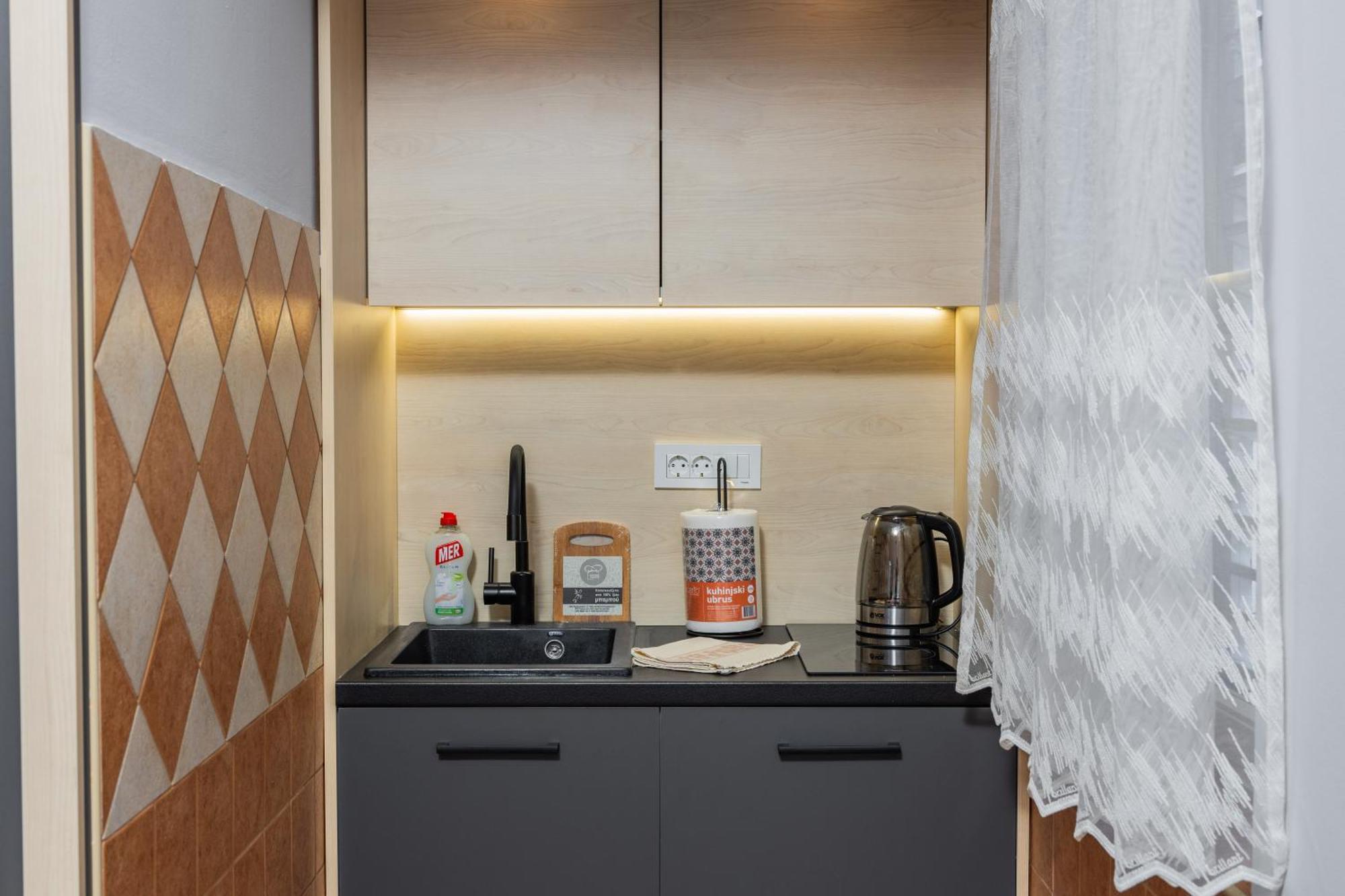 בודווה Adzic Apartments מראה חיצוני תמונה