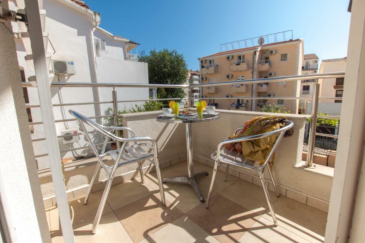 בודווה Adzic Apartments מראה חיצוני תמונה